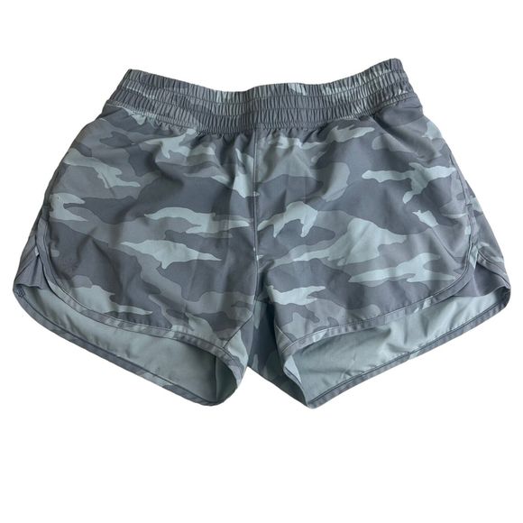 Athleta Girl Gray Camo Need‎ For Speed 2.5" Short XL 14 - Picture 2 of 10